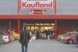    Furaciuni marca Kaufland de Black Friday ANPC arată cum își păcălea și îmbolnăvea Kaufland clienții 