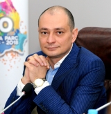 Primarul PSD al Sectorului 4, Daniel Băluță, îi laudă pe miniștrii Apărării și Economiei